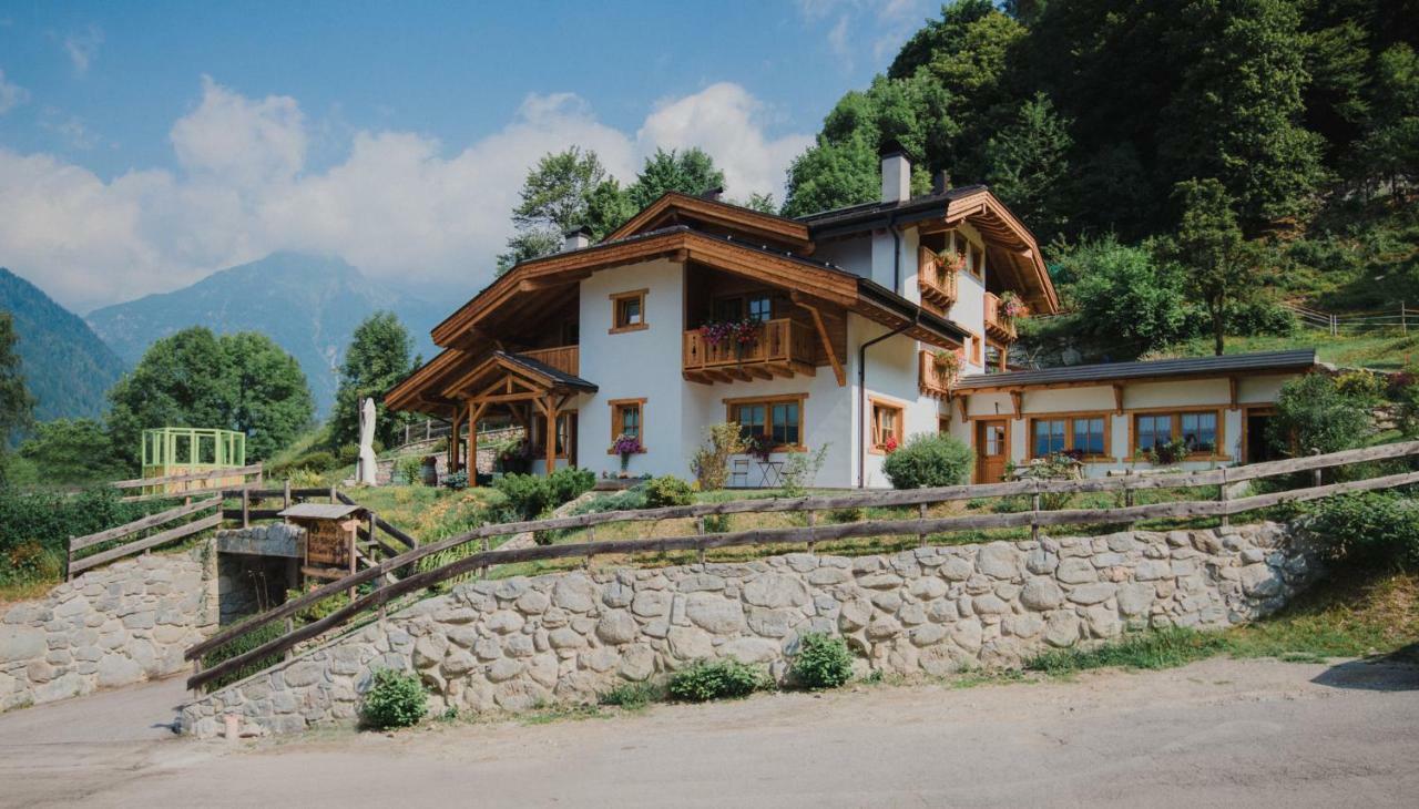 Giustino Agriturismo Dalla Natura La Salute المظهر الخارجي الصورة